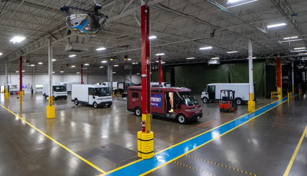 Detroit startup Grounded raises $5M to customize electric and gas-powered vans Detroit startup Grounded raises $5M to customize electric and gas-powered vans