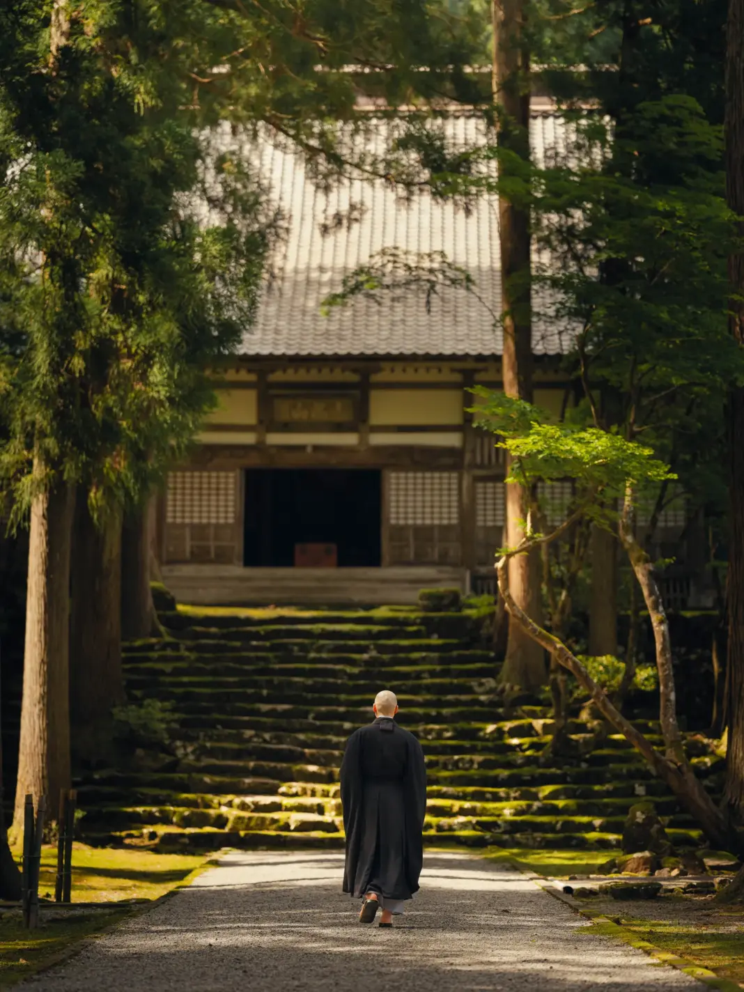 Pico Iyer on Seeking Quiet in Japan’s Less-Visited Hokuriku Region Pico Iyer on Seeking Quiet in Japan’s Less-Visited Hokuriku Region
