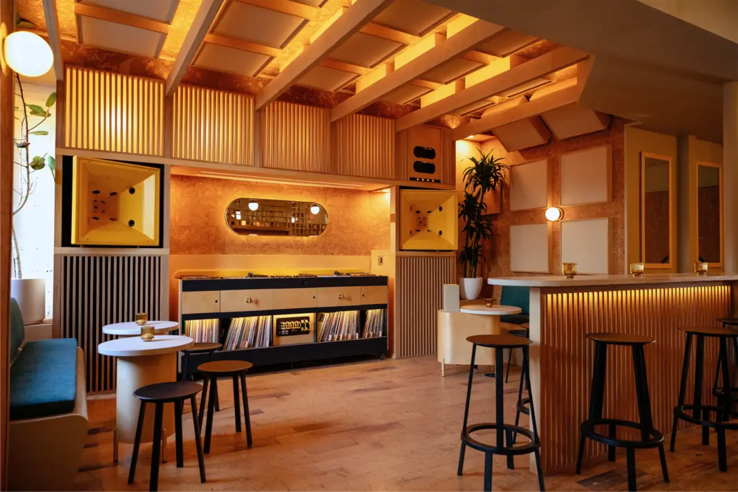 NYC’s Best Bars, From Haute Hotel Lobbies to Intimate Listening Rooms NYC’s Best Bars, From Haute Hotel Lobbies to Intimate Listening Rooms