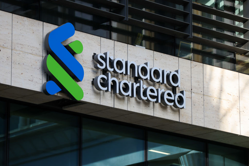 Uk stocks - Standard Chartered logo