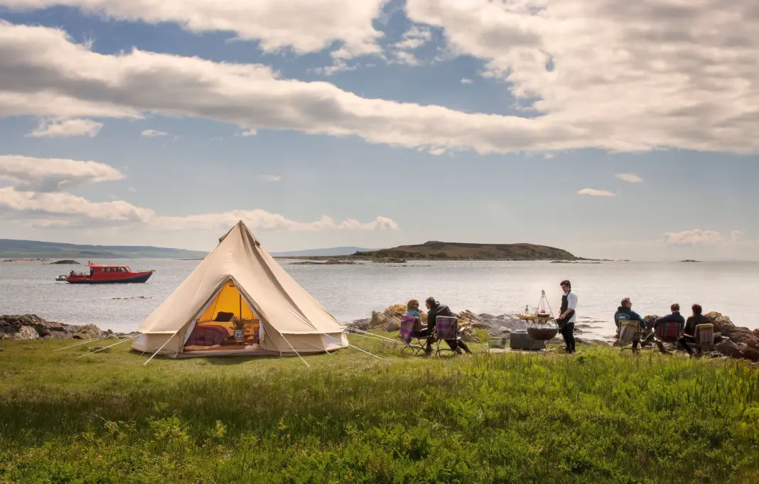On a Tiny Scottish Island, Going on Safari and Finding a Wilder World Than I Imagined On a Tiny Scottish Island, Going on Safari and Finding a Wilder World Than I Imagined