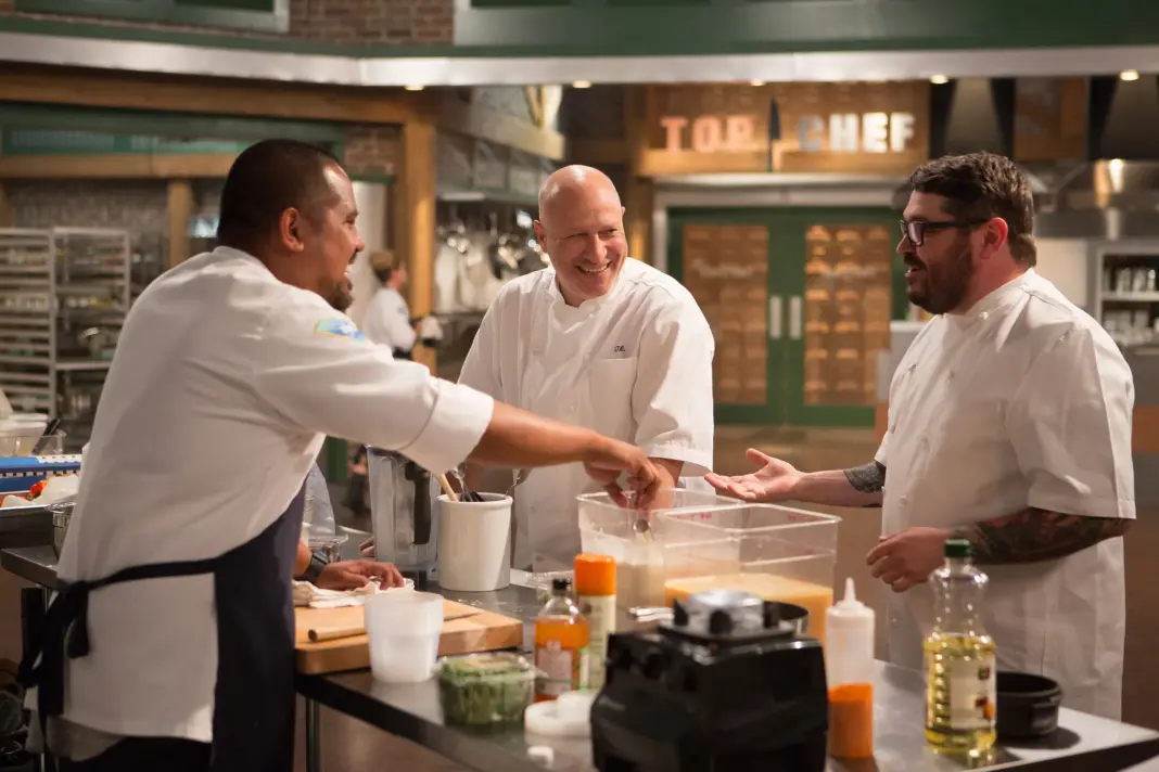 Chef Tom Colicchio’s Guide to the North Fork, New York’s Hidden Seafood Haven Chef Tom Colicchio’s Guide to the North Fork, New York’s Hidden Seafood Haven