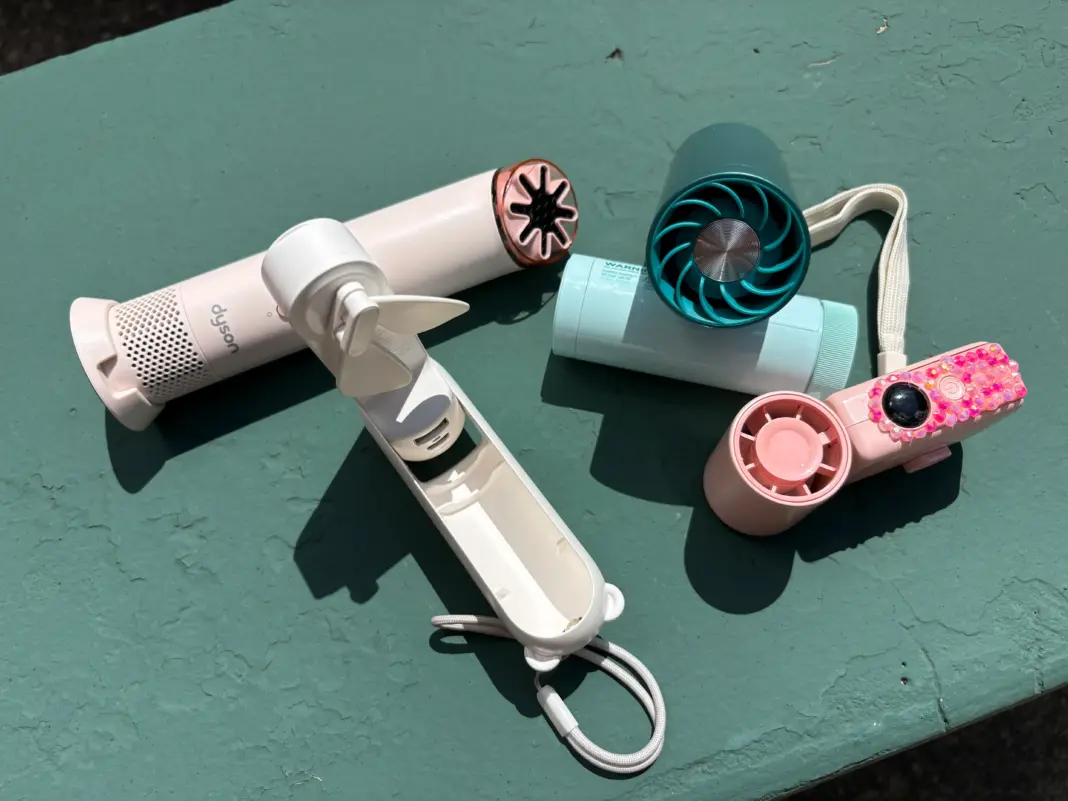 What’s the best handheld mini fan? What’s the best handheld mini fan?