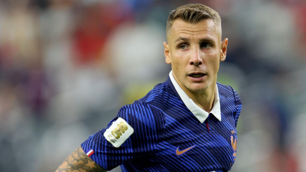 Digne completes move to PSG from Aston Villa Digne completes move to PSG from Aston Villa