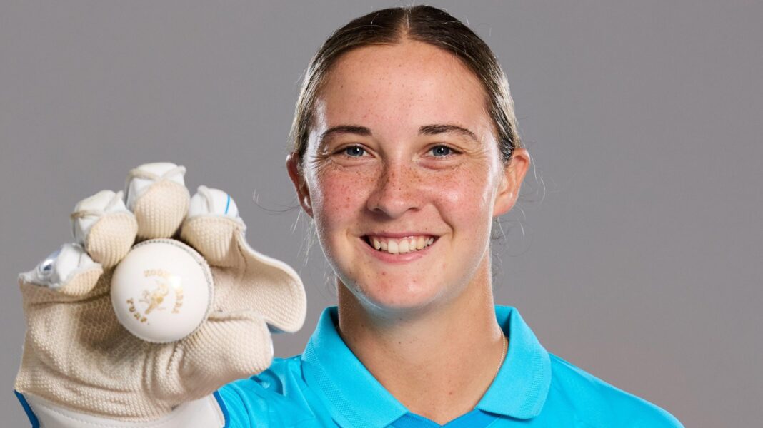 ‘It’s an unknown’ – Capsey takes England gloves for first time ‘It’s an unknown’ – Capsey takes England gloves for first time