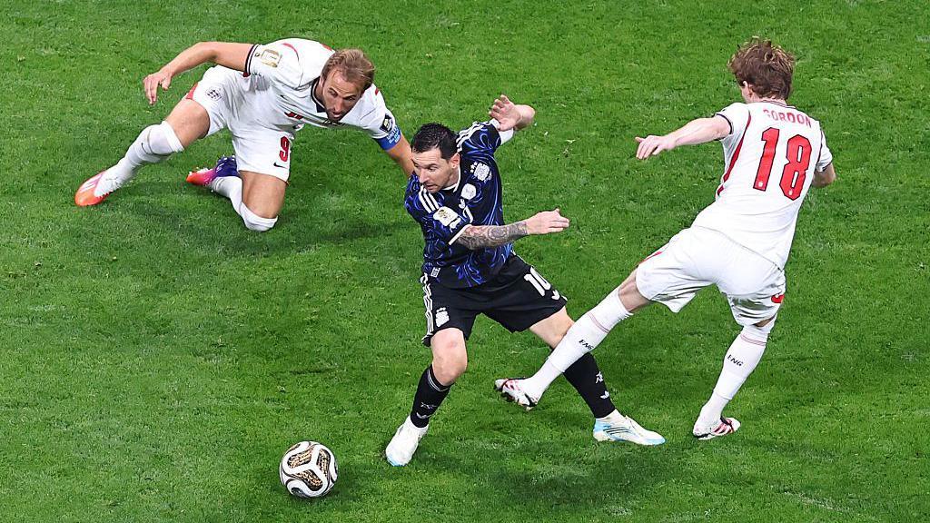 Messi unsure he will play ‘much longer’ after father’s death Messi unsure he will play ‘much longer’ after father’s death
