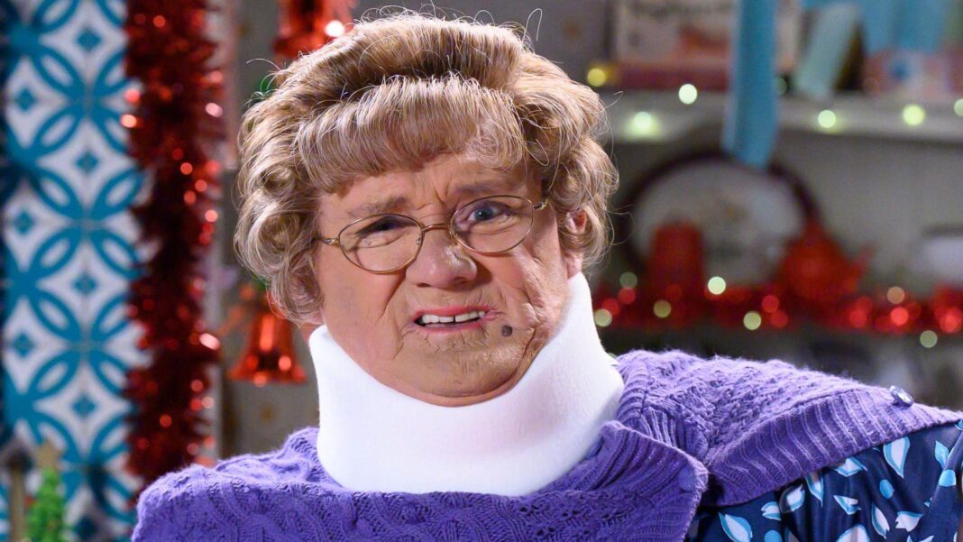 Mrs Brown’s Boys Christmas specials cancelled after star breaks jaw Mrs Brown’s Boys Christmas specials cancelled after star breaks jaw