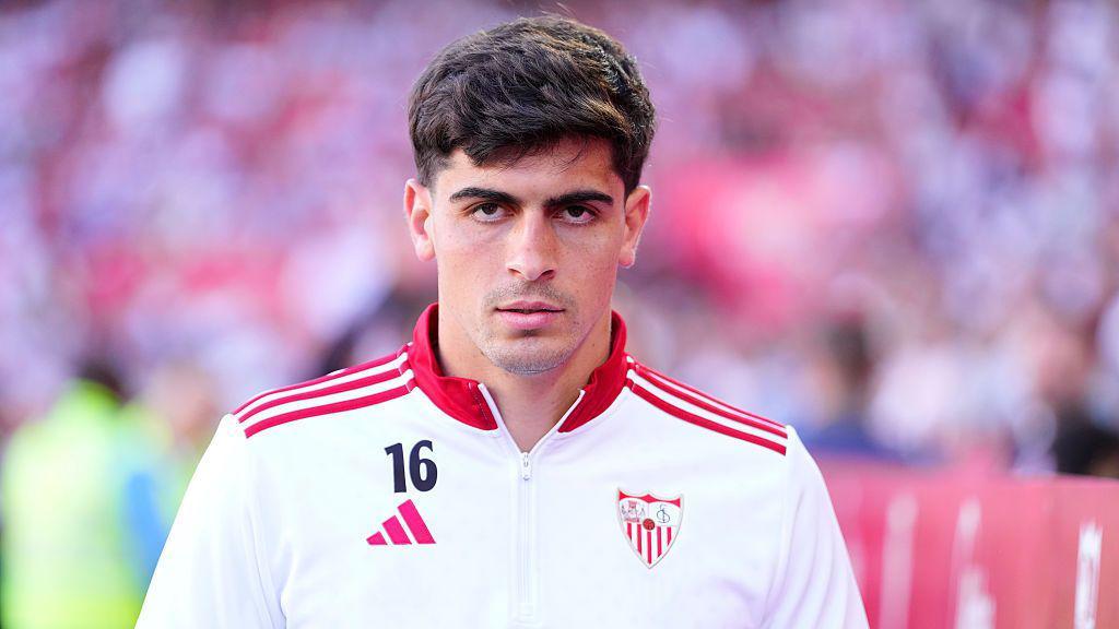 Bournemouth close in on £11.1m Juanlu Bournemouth close in on £11.1m Juanlu