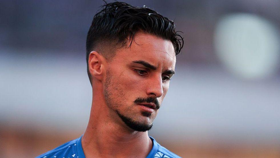 Swans sign Canada midfielder Eustaquio from Porto Swans sign Canada midfielder Eustaquio from Porto