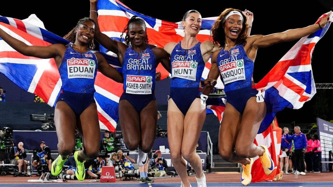 Donnelly wins GB’s first women’s marathon medal at Europeans Donnelly wins GB’s first women’s marathon medal at Europeans