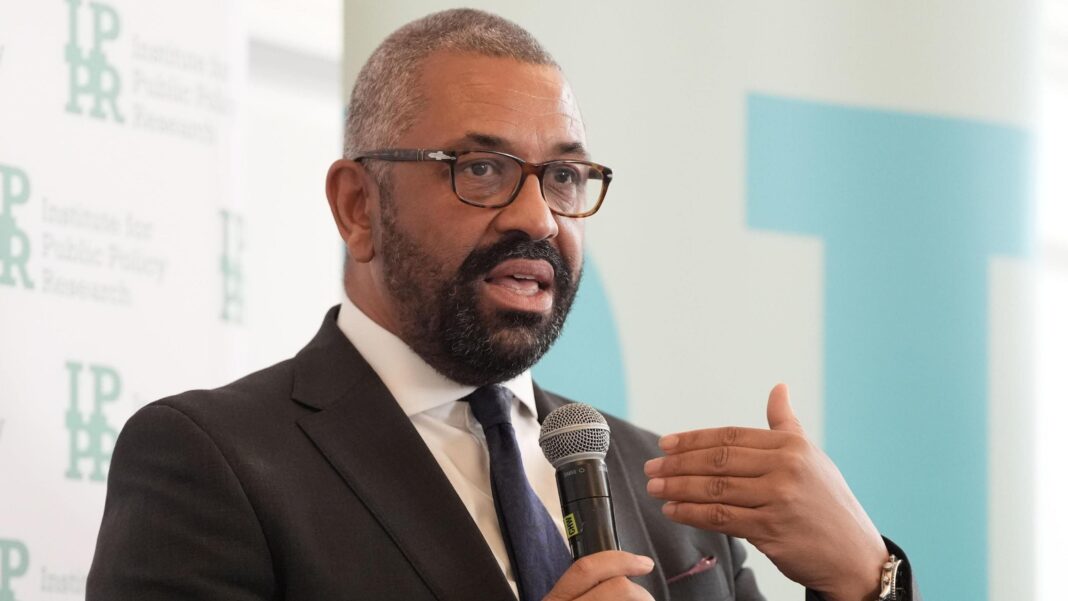 Cleverly quits shadow cabinet to run for London mayor Cleverly quits shadow cabinet to run for London mayor