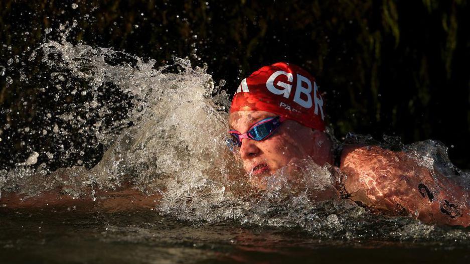 Hector Pardoe swimming