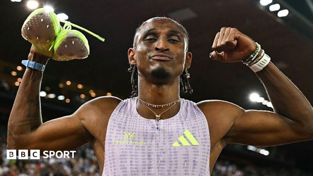 Dos Santos shatters 400m hurdles world record Dos Santos shatters 400m hurdles world record