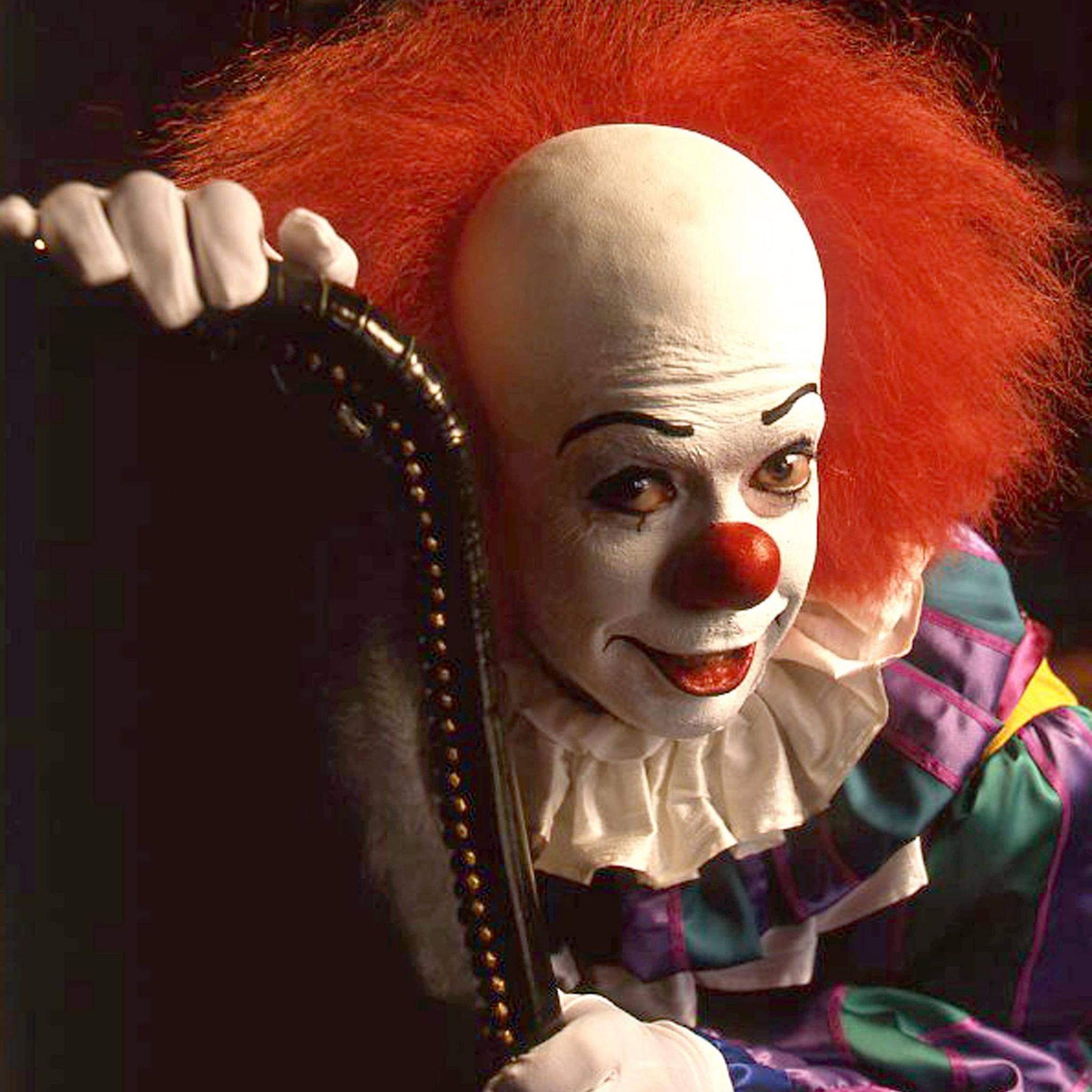 Curry in costume as Pennywise