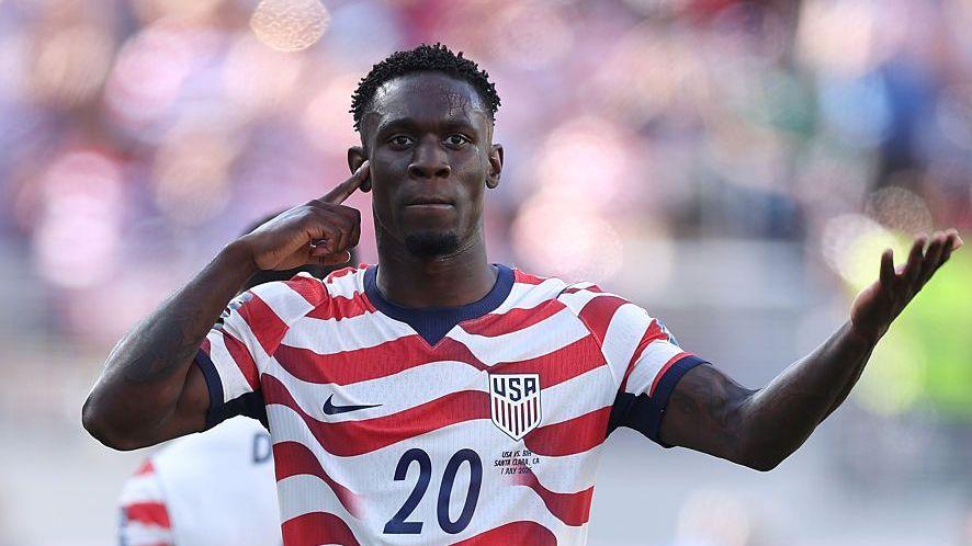 Folarin Balogun celebrates scoring a goal for USA