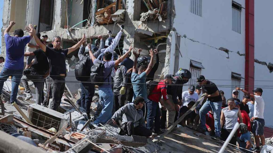 Colombian earthquake kills at least 47 Colombian earthquake kills at least 47
