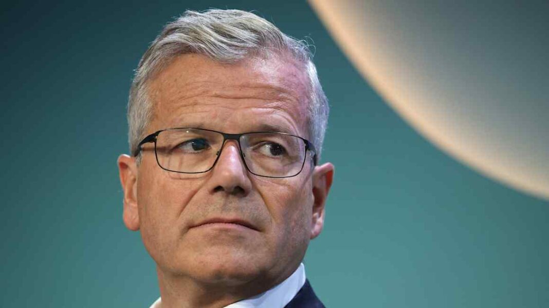 Maersk chief calls for investment push to ease trade strains Maersk chief calls for investment push to ease trade strains