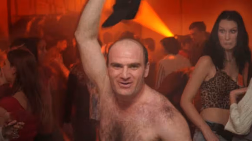 Forget the bond rout, fund managers are in party mode Forget the bond rout, fund managers are in party mode