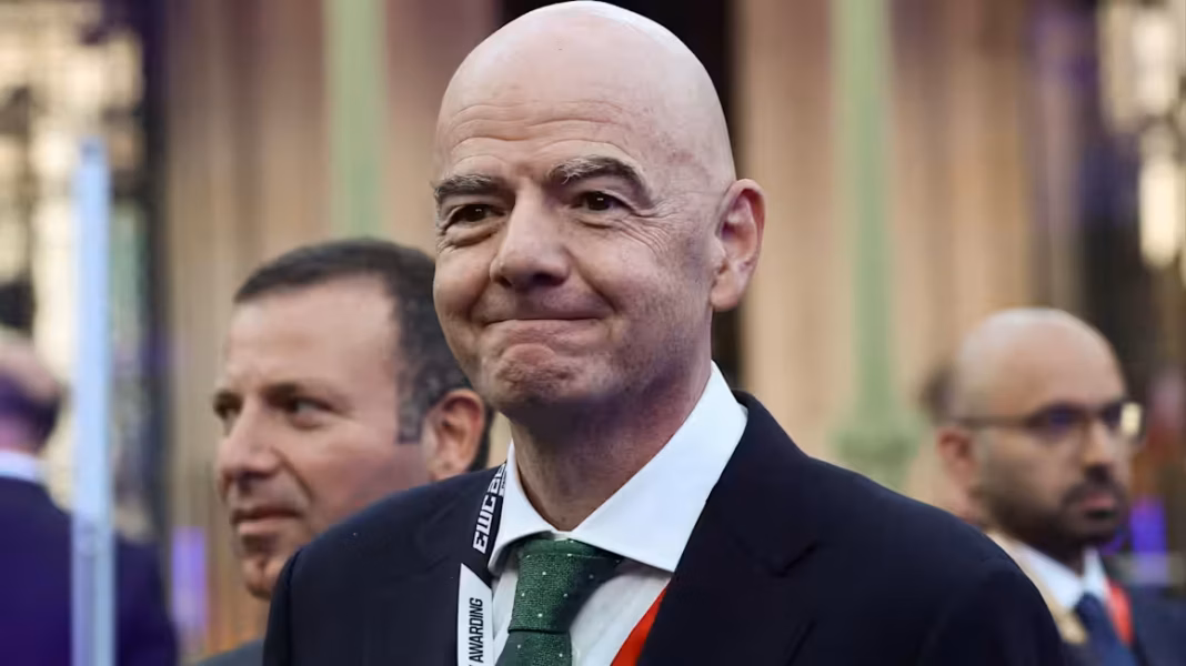 Uefa prepares criminal complaint against Fifa’s Infantino Uefa prepares criminal complaint against Fifa’s Infantino