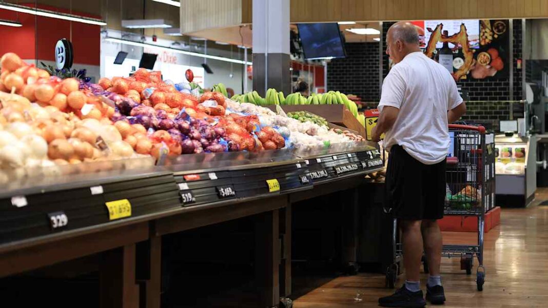 Americans sour on Trump’s economy as affordability strains intensify Americans sour on Trump’s economy as affordability strains intensify