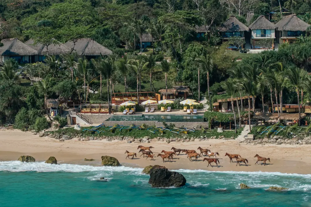 On an Equine Therapy Retreat in Indonesia, Letting the Horses Dig Up Old Feelings On an Equine Therapy Retreat in Indonesia, Letting the Horses Dig Up Old Feelings