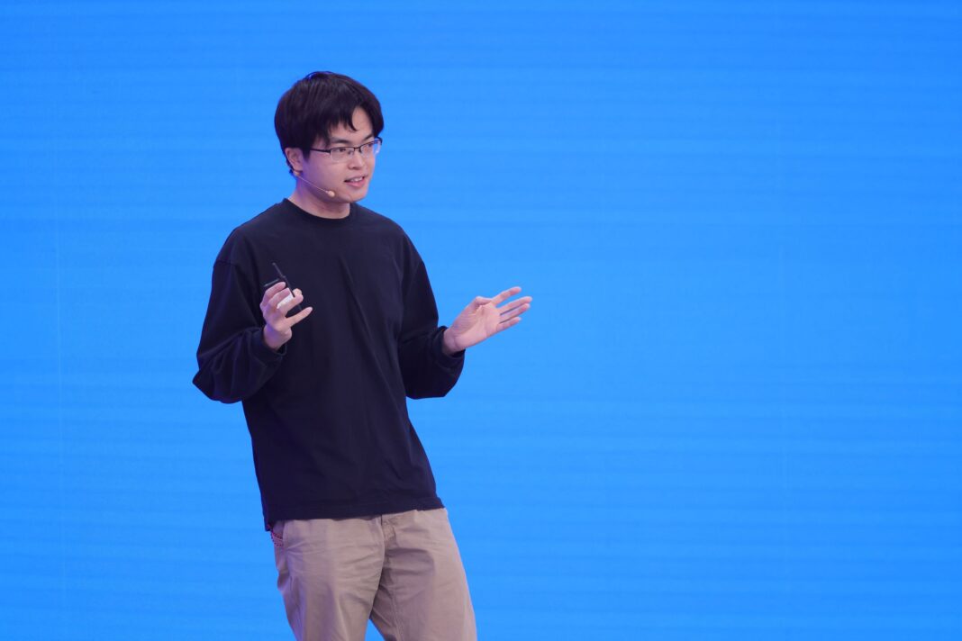 Yang Zhilin: China’s AI genius shooting for the moon Yang Zhilin: China’s AI genius shooting for the moon
