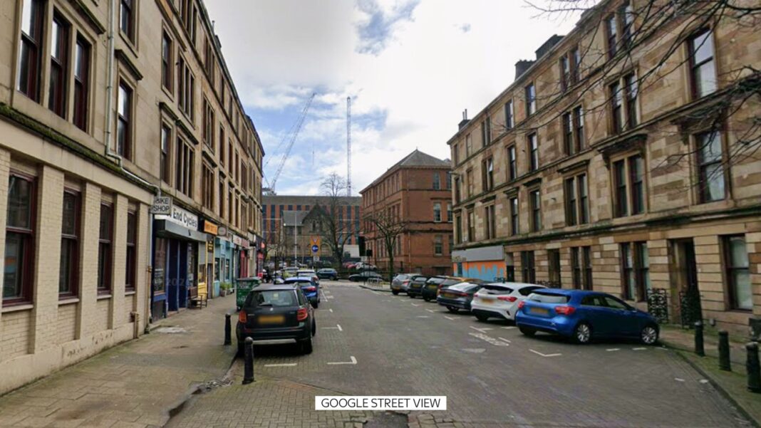 Detectives investigating deaths of two men found injured Detectives investigating deaths of two men found injured