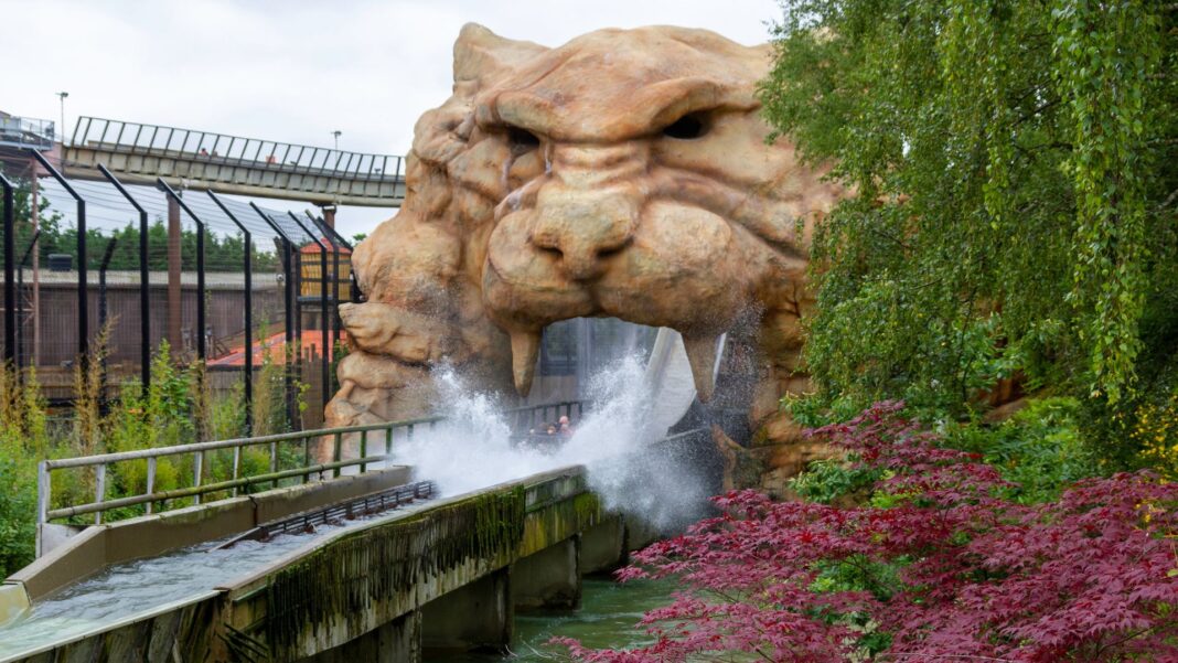 UK theme park closes due to ‘water outage’ UK theme park closes due to ‘water outage’