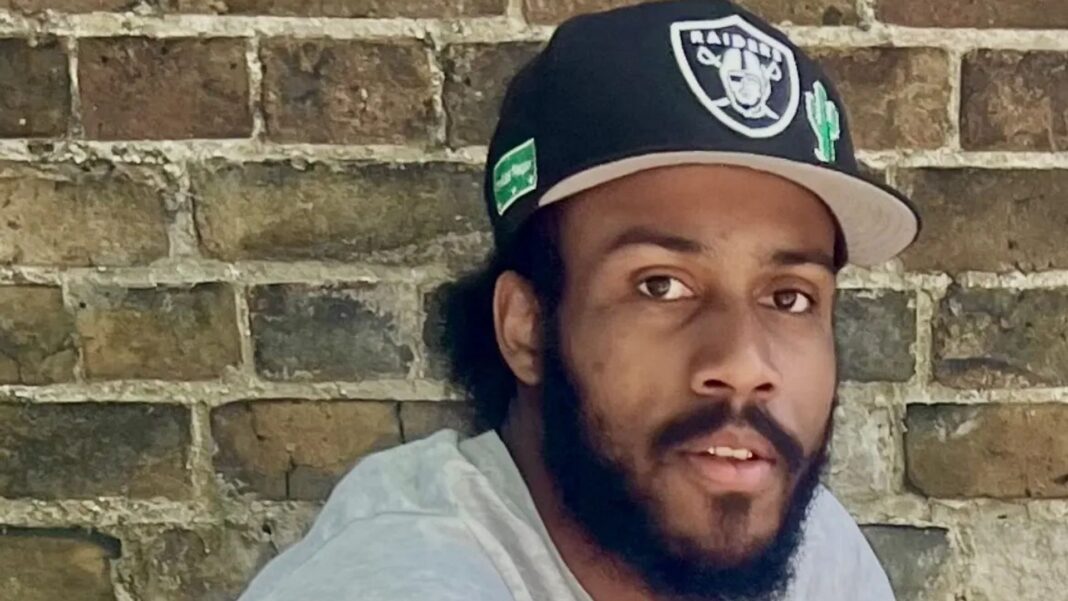 Bus driver shot dead outside London pub named by police Bus driver shot dead outside London pub named by police