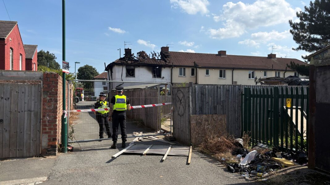 Two people die and woman critical after house fire ‘possibly linked to organised crime’ Two people die and woman critical after house fire ‘possibly linked to organised crime’
