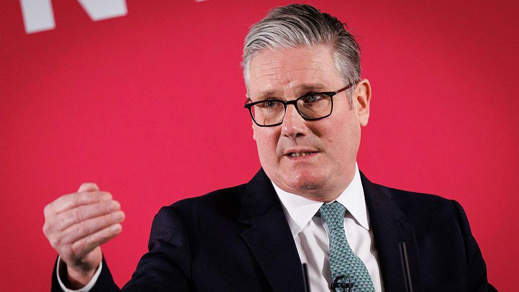 Keir Starmer delivers a speech in London on 1 December 2025.