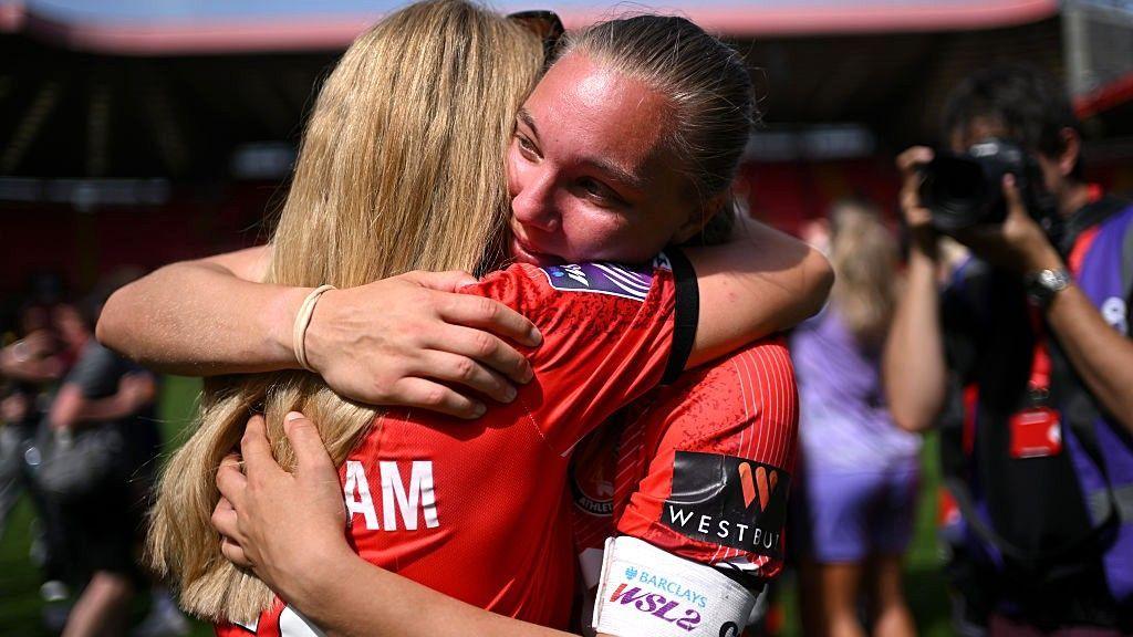 Kiera Skeels embraces Charlotte Newsham