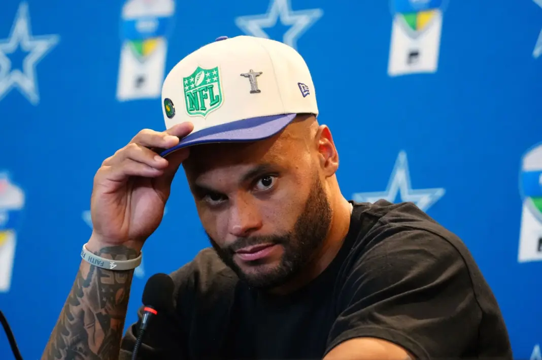 “Moment was too big for him,” “He’ll never be clutch”: NFL fans blast Dak Prescott for “terrible” game-ending error as Ravens stun Cowboys “Moment was too big for him,” “He’ll never be clutch”: NFL fans blast Dak Prescott for “terrible” game-ending error as Ravens stun Cowboys