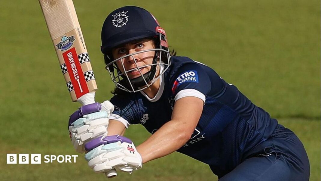 Hants beat Blaze to boost One-Day Cup final hopes Hants beat Blaze to boost One-Day Cup final hopes