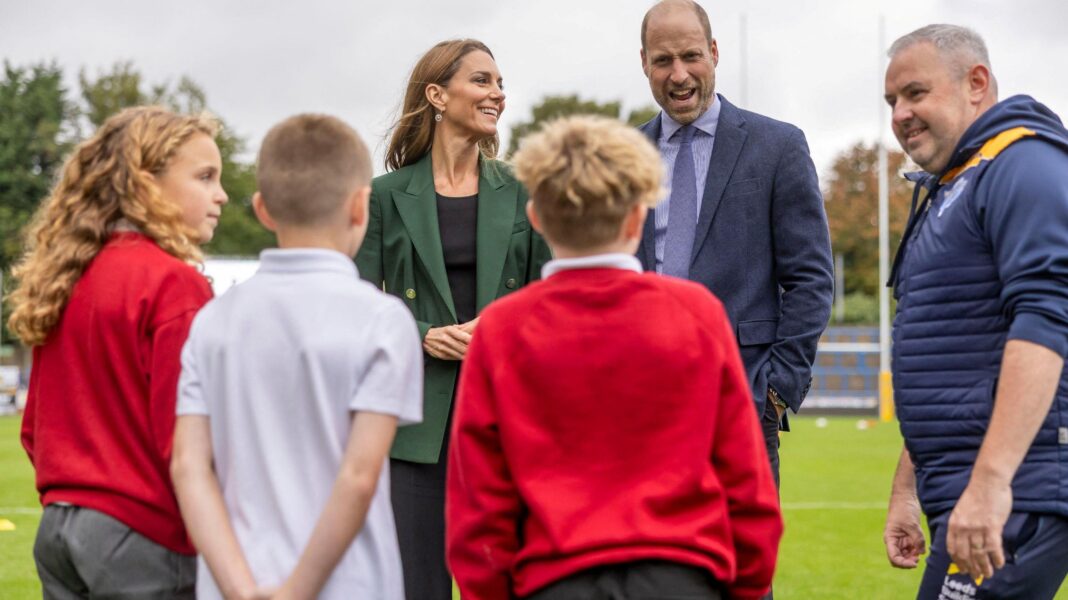 Prince William and Catherine’s surprise visit to Kevin Sinfield’s charity run Prince William and Catherine meeting young people at the Leeds Rhinos club