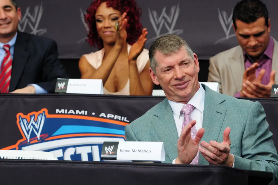 “I’m going to show you,” “He took his jacket off” – Ex-WWE star recalls dance lesson from Vince McMahon “I’m going to show you,” “He took his jacket off” – Ex-WWE star recalls dance lesson from Vince McMahon
