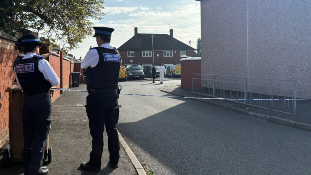 Four people die in Bootle house fire Emergency personnel at the scene of a fire at a semi-detached house in Stone Square in Bootle. A cordon is in place across the street.