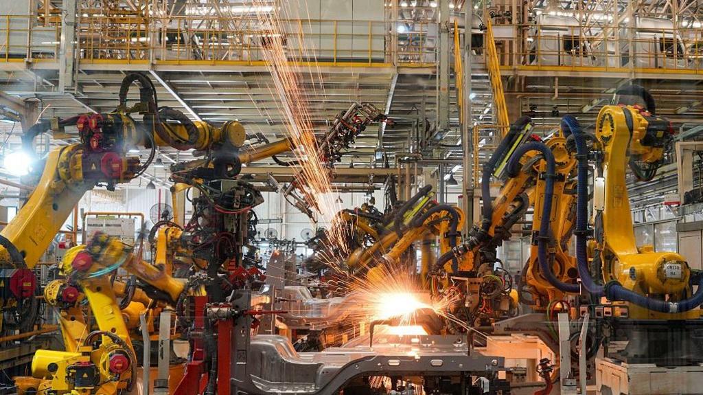 Robots weld bodies of new energy commercial vehicles at the commercial vehicle welding workshop of Dongfeng Liuzhou Automobile Co., Ltd. on September 16, 2026 in Liuzhou, Guangxi