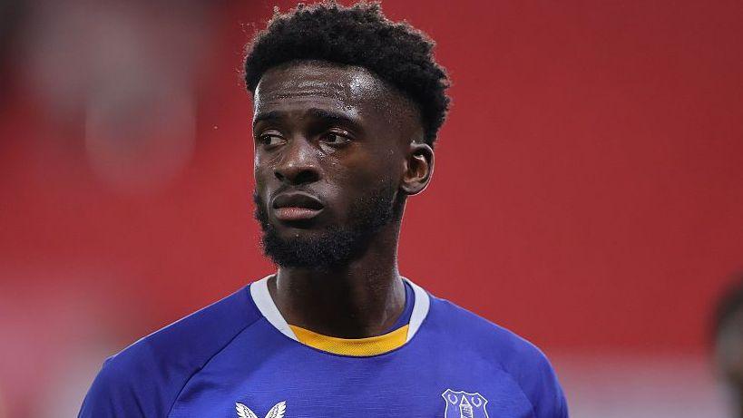 Hull City have signed Tim Iroegbunam from Everton