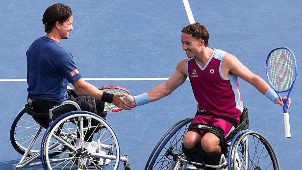 Gordon Reid and Alfie Hewett high-five each other