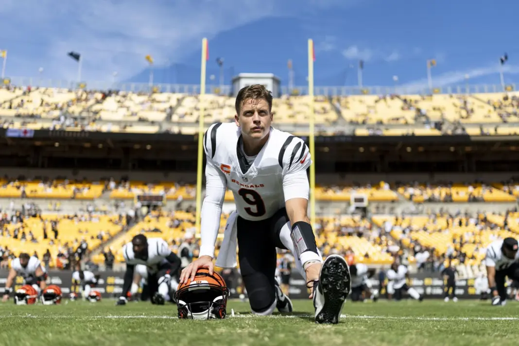 “Completely folds under pressure,” “Worst QB in clutch”: NFL fans brutally mock Joe Burrow on picking up unwanted stat line after Bengals’ Week 3 loss “Completely folds under pressure,” “Worst QB in clutch”: NFL fans brutally mock Joe Burrow on picking up unwanted stat line after Bengals’ Week 3 loss