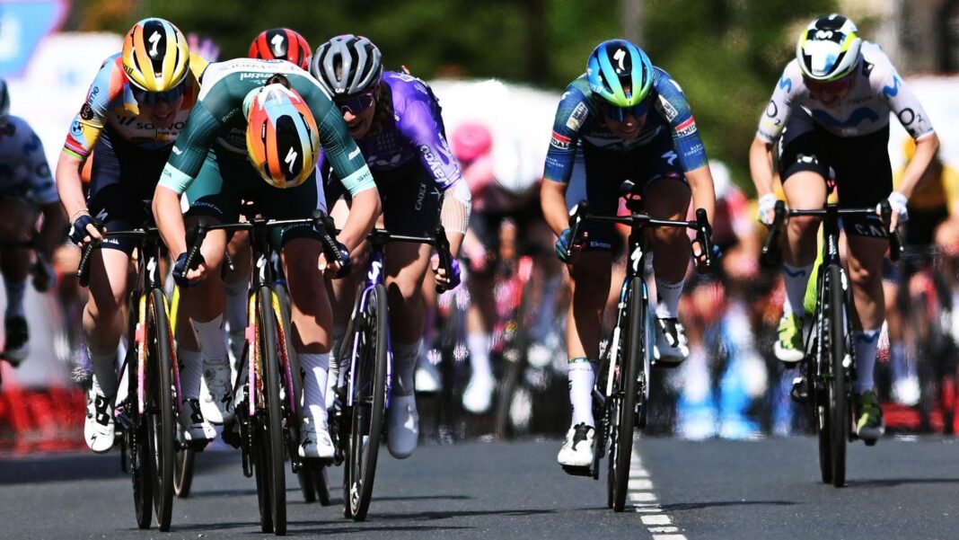 Transfer windows & drones among ideas to boost cycling Stage finish at La Vuelta Femenina 2026