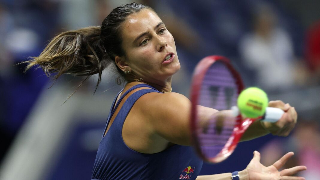 Navarro opens up on health struggles that caused ‘deep anger’ on court Emma Navarro plays a shot
