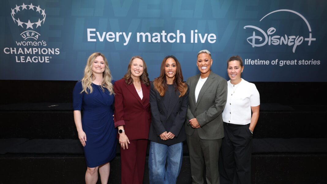 Vicki Sparks, Faye Carruthers, Alex Scott, Lianne Sanderson and Fara Williams