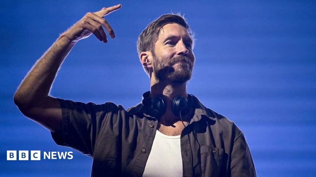 Calvin Harris recognised for 1.6m world record DJ set crowd Calvin Harris recognised for 1.6m world record DJ set crowd