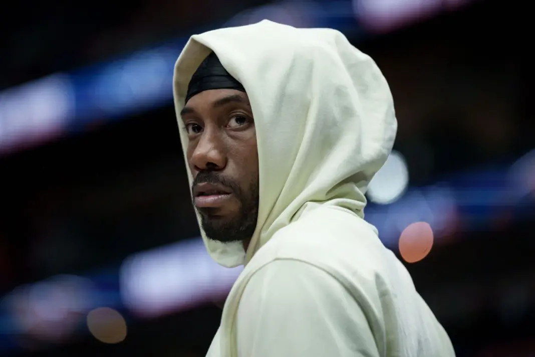 “We Weren’t Too Competitive Last Year”: Kawhi Leonard Gets Blunt About Clippers Situation in First Interview After Toronto Return “We Weren’t Too Competitive Last Year”: Kawhi Leonard Gets Blunt About Clippers Situation in First Interview After Toronto Return