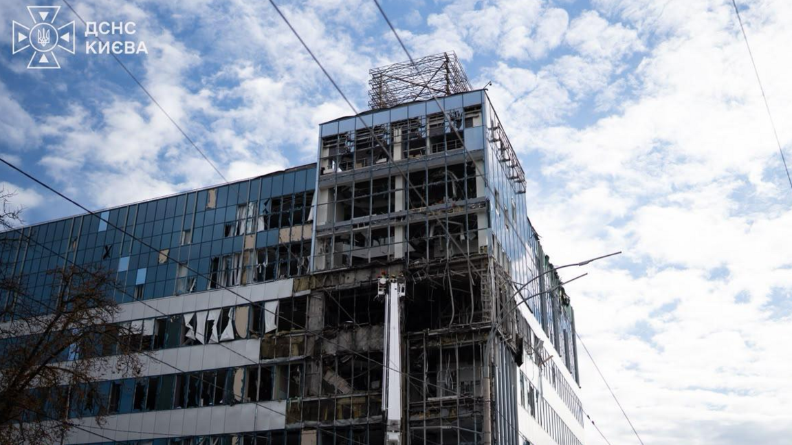 A damaged business centre in Kyiv, Ukraine, following a Russian drone strike. Photo: 25 September 2026