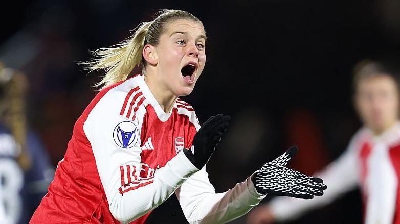 Arsenal's Alessia Russo claps