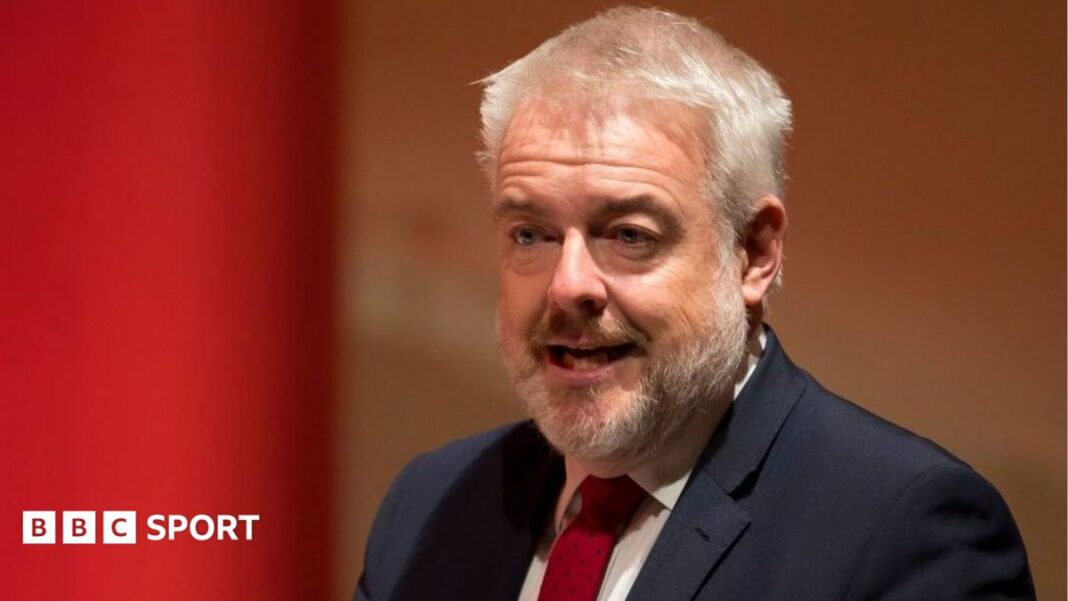 Ex-Welsh first minister Jones joins Scarlets board Ex-Welsh first minister Jones joins Scarlets board