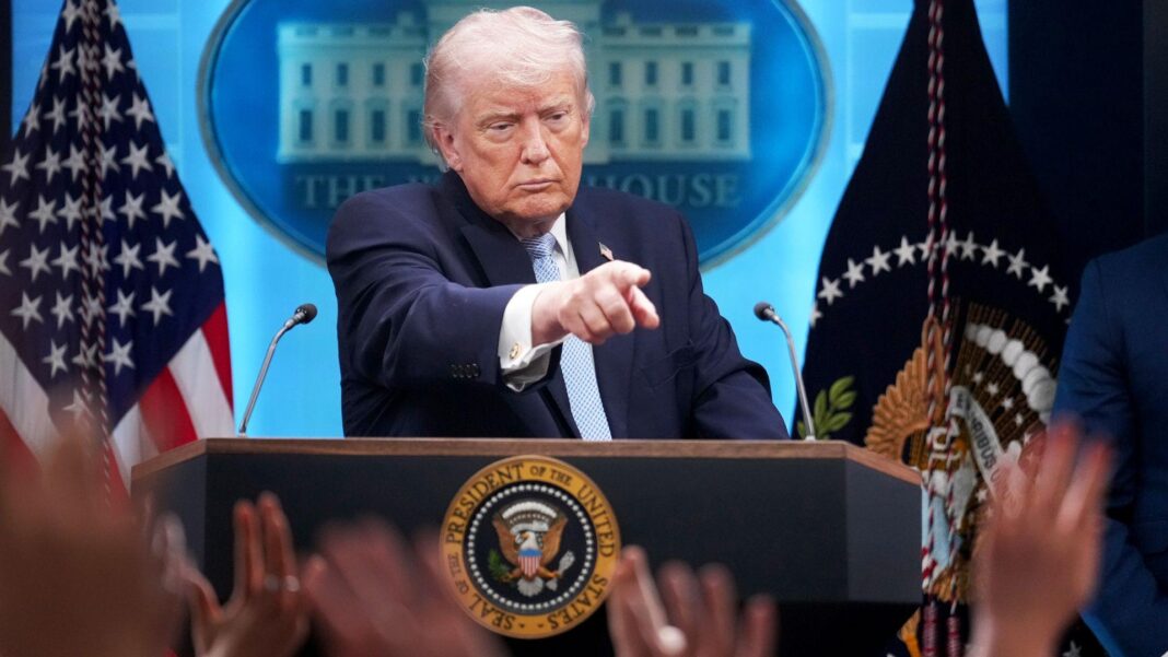 Judge temporarily overturns Trump’s White House media ban President Donald Trump and Defense Secretary Pete Hegseth conduct a news conference in the White House briefing room about the war in Iran on Monday, April 6, 2026.